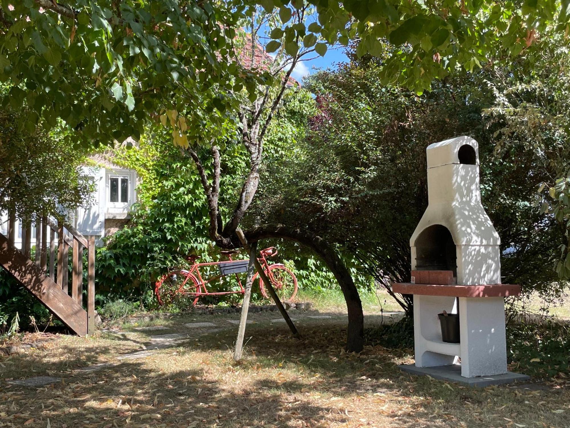 Le Clos Des Trois Provinces, Zoo De Beauval Noyers-sur-Cher Eksteriør bilde